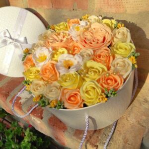 sárga özön szappanvirág doboz