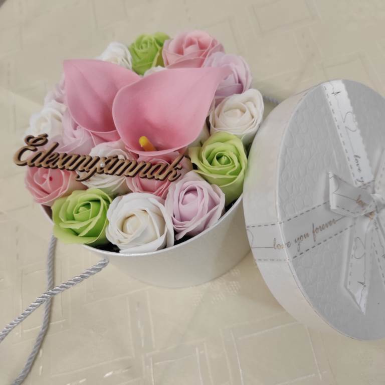 Kála - szappanvirág doboz