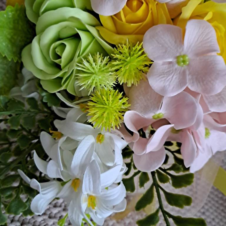 Ámulat szappanvirág csokor