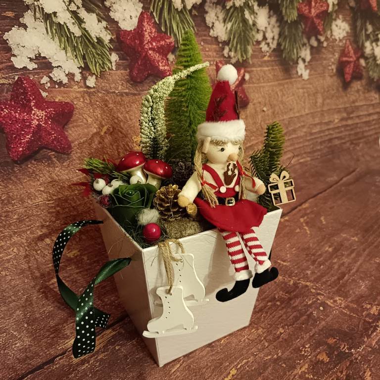 Karácsonyi Manókislány - szappanvirág doboz - Image 4