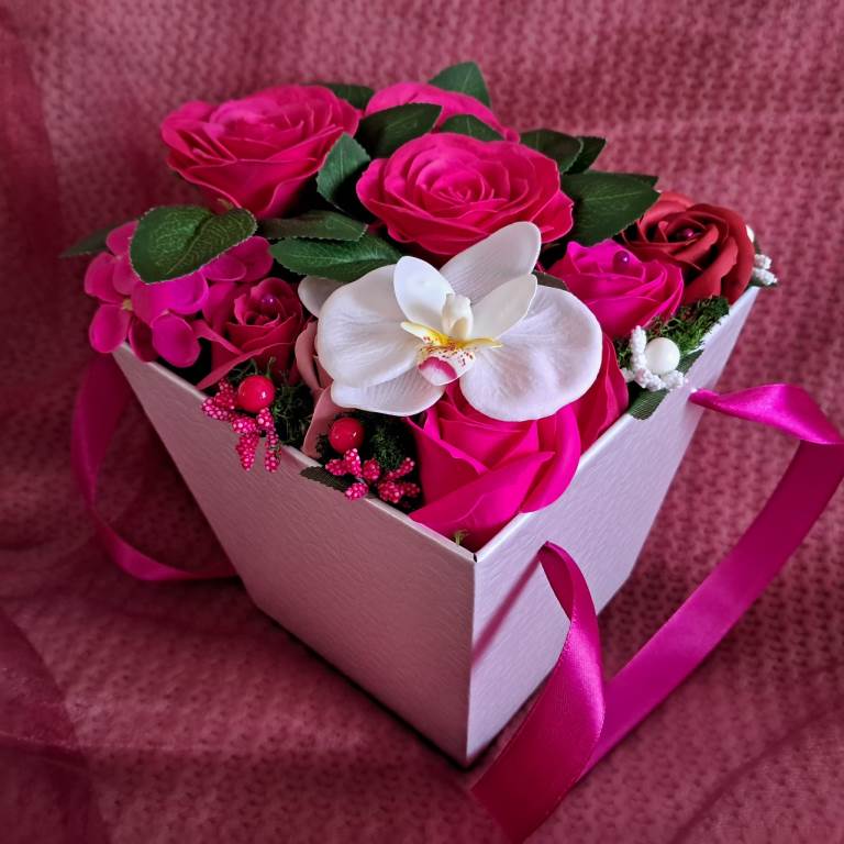 Magenta - szappanvirág doboz